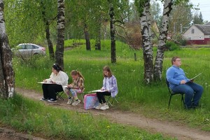 Пленэр для обучающихся школы и детей из многодетных семей микрорайона Гнездово 